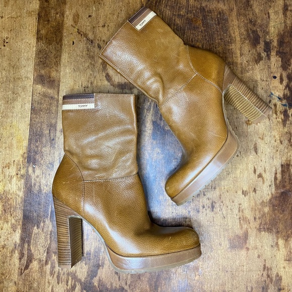 Tommy Hilfiger Shoes - 🍋Tommy Hilfiger Leather Chunky High Heel Boots 8